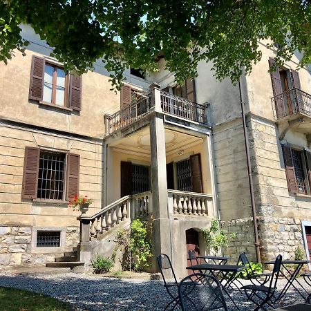 Villa Il Maiale Bianco Bed & Breakfast San Fedele Intelvi Bagian luar foto