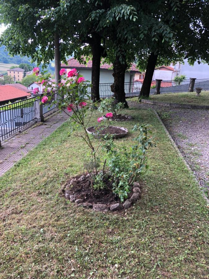 Villa Il Maiale Bianco Bed & Breakfast San Fedele Intelvi Bagian luar foto