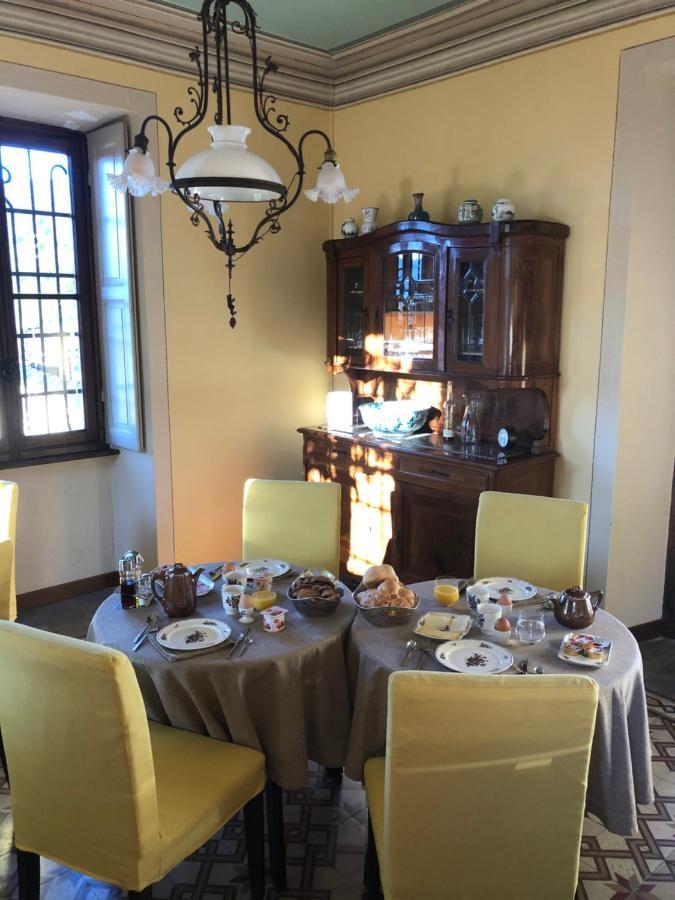 Villa Il Maiale Bianco Bed & Breakfast San Fedele Intelvi Bagian luar foto