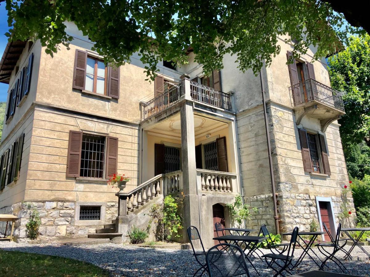 Villa Il Maiale Bianco Bed & Breakfast San Fedele Intelvi Bagian luar foto