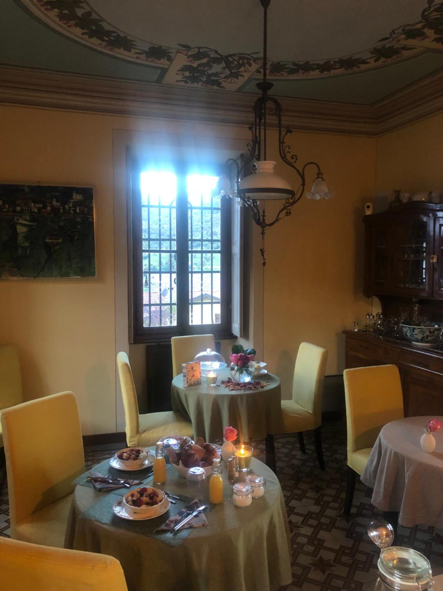 Villa Il Maiale Bianco Bed & Breakfast San Fedele Intelvi Bagian luar foto
