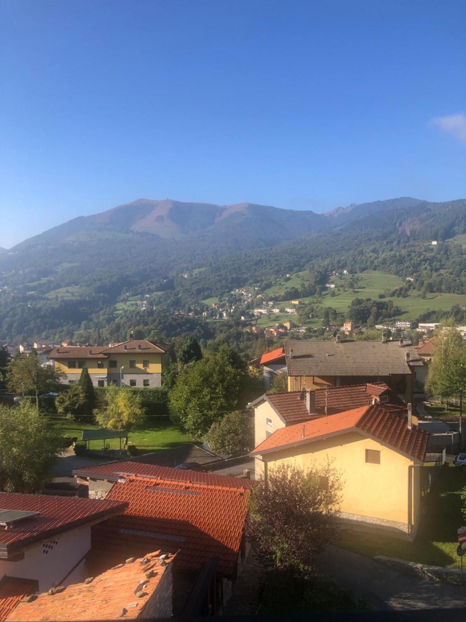Villa Il Maiale Bianco Bed & Breakfast San Fedele Intelvi Bagian luar foto