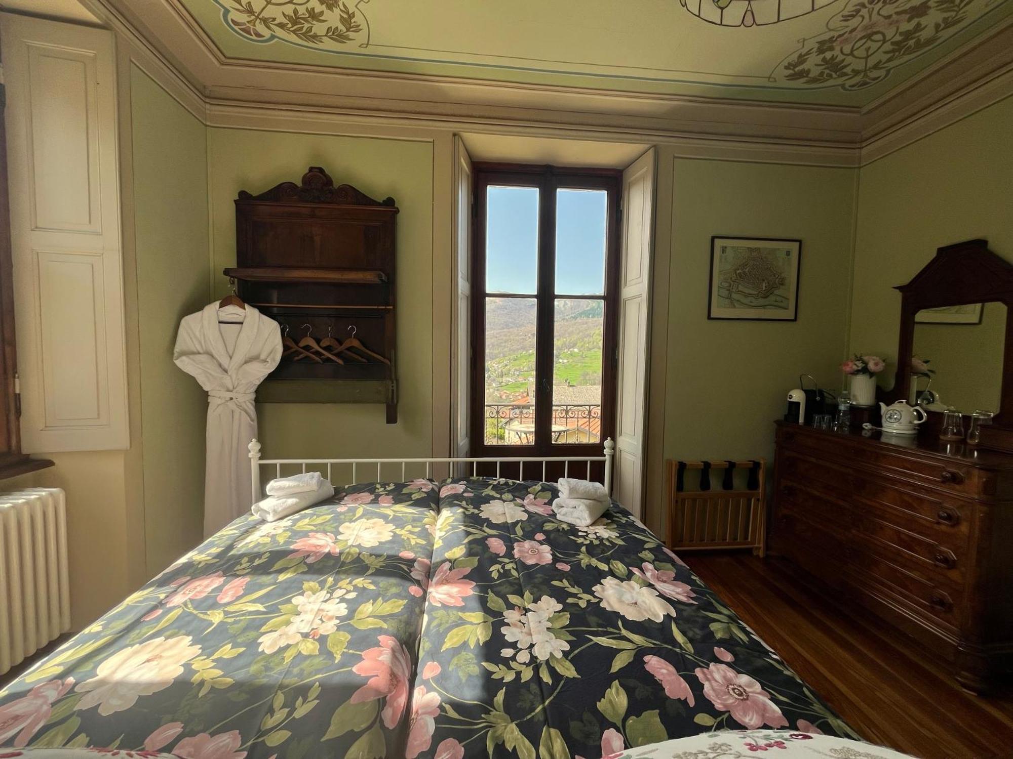 Villa Il Maiale Bianco Bed & Breakfast San Fedele Intelvi Bagian luar foto