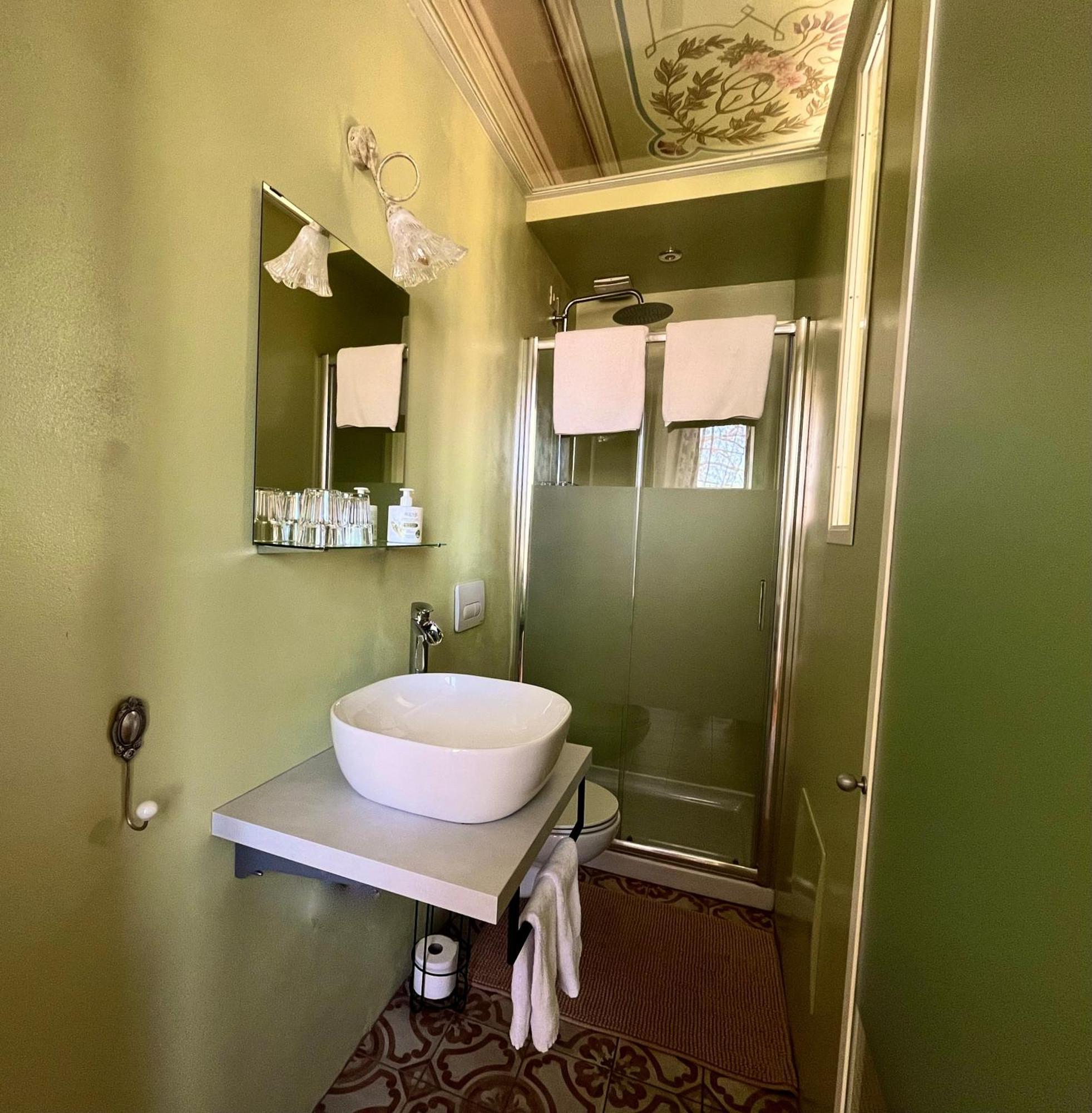 Villa Il Maiale Bianco Bed & Breakfast San Fedele Intelvi Bagian luar foto